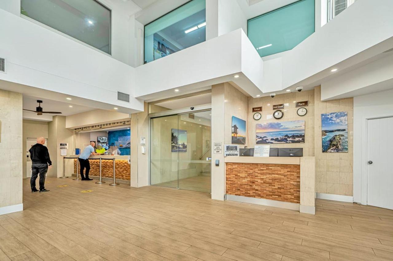 Beachside Apartment In The Heart Of Surfers Paradise - Free Parking غولد كوست المظهر الخارجي الصورة